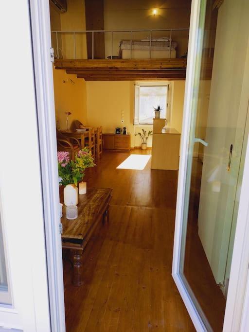 Mary'S Bright Apartment - Corfu Old Town Екстериор снимка