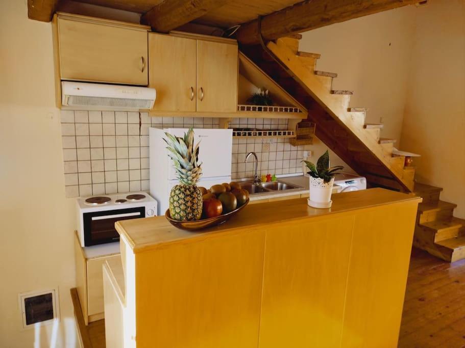 Mary'S Bright Apartment - Corfu Old Town Екстериор снимка