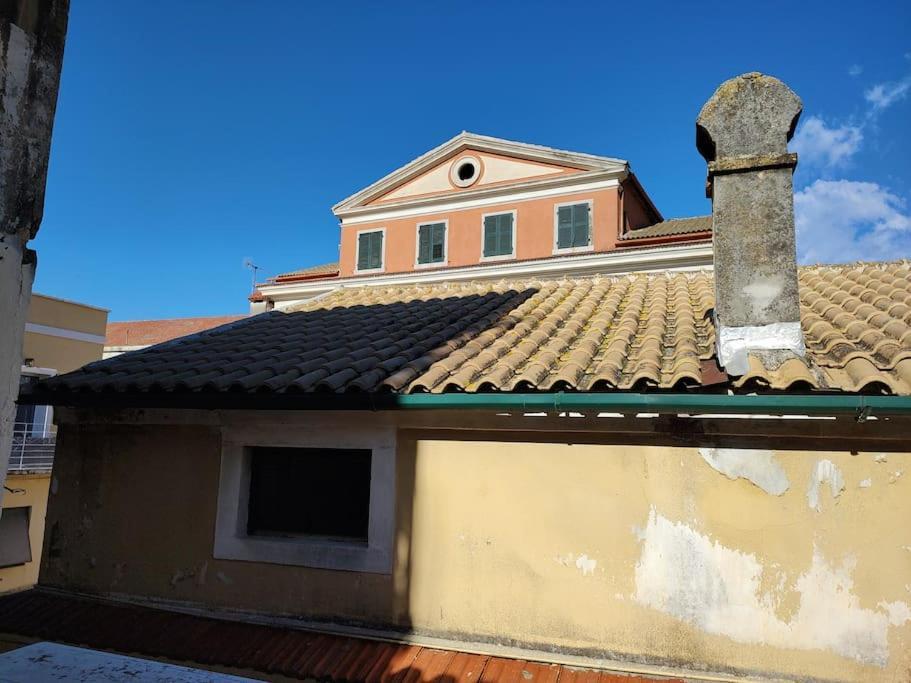 Mary'S Bright Apartment - Corfu Old Town Екстериор снимка