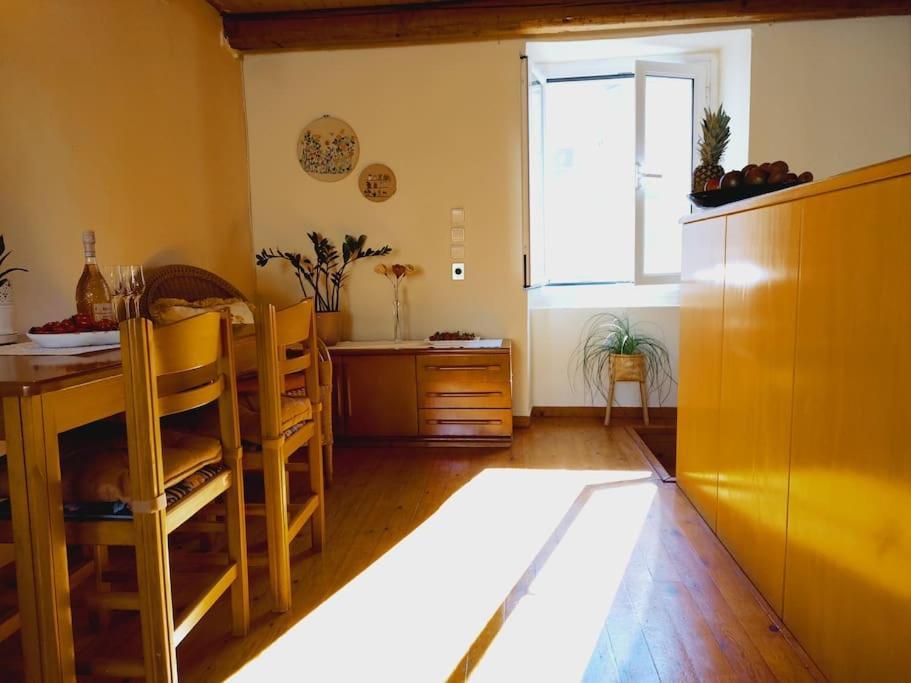 Mary'S Bright Apartment - Corfu Old Town Екстериор снимка