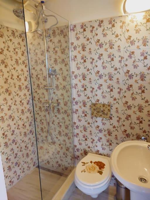 Mary'S Bright Apartment - Corfu Old Town Екстериор снимка